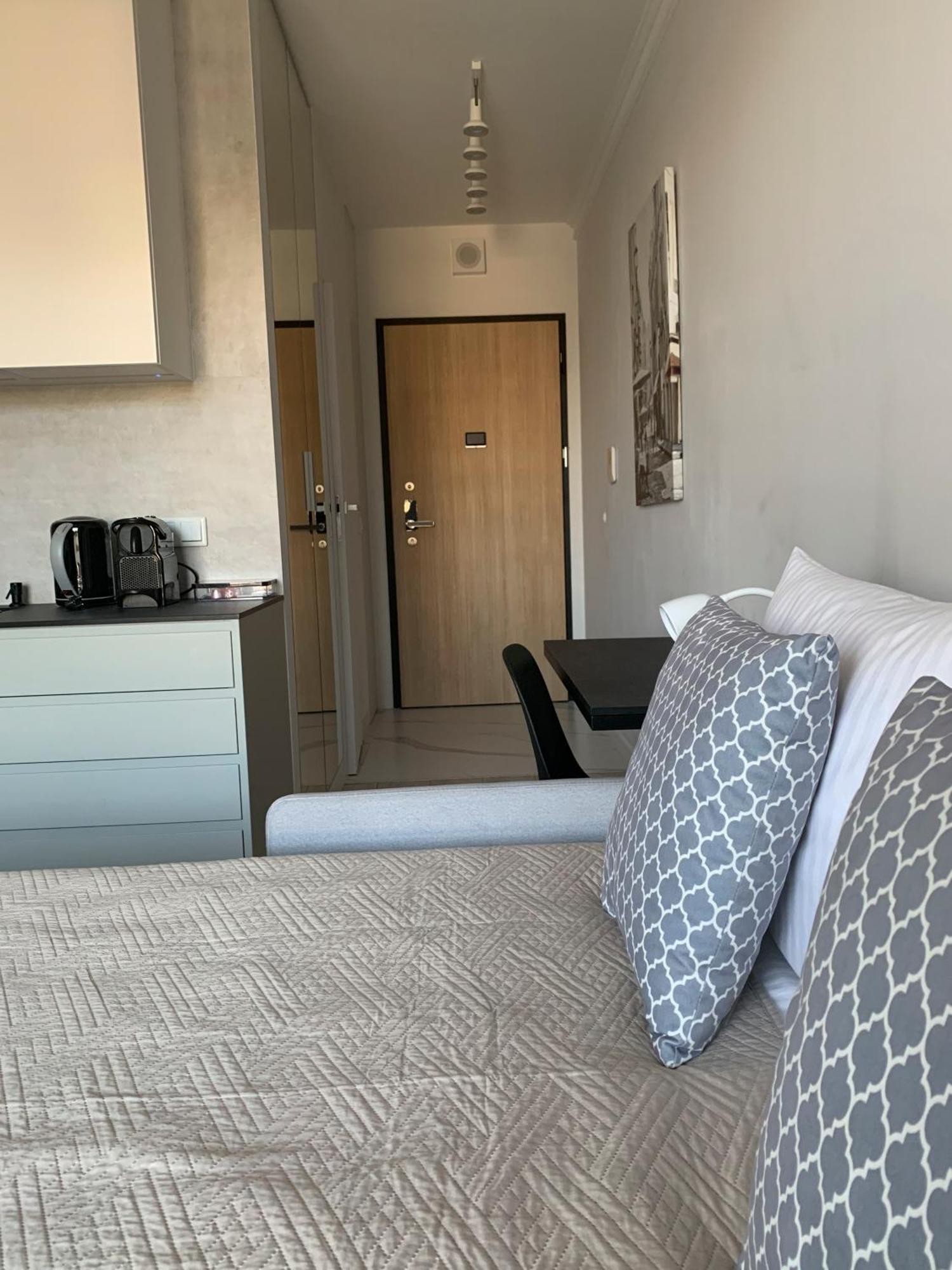 Warsaw Home Suites Eksteriør billede